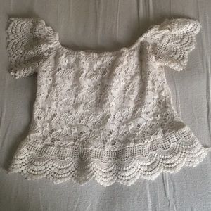 Ruffled Off the shoulder shirt